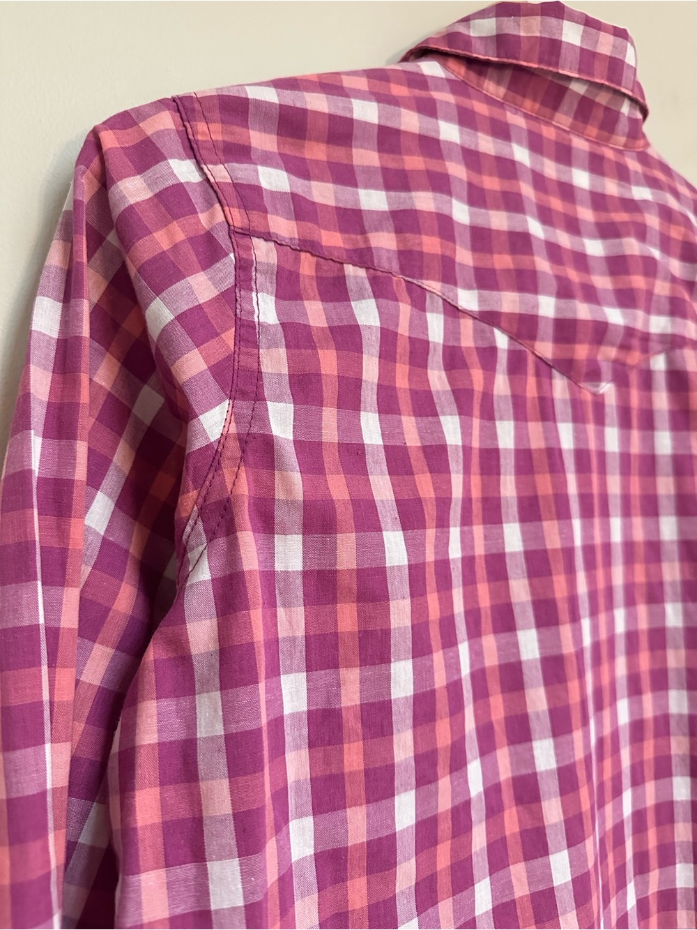 Wrancher by Wrangler Pearl Snap Shirt Women’s Medium Pink Purple Plaid - Picture 10 of 11